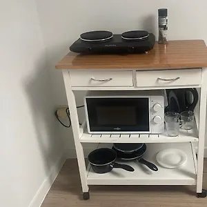 https://schaerbeek-room-1.hotelsantwerp.net