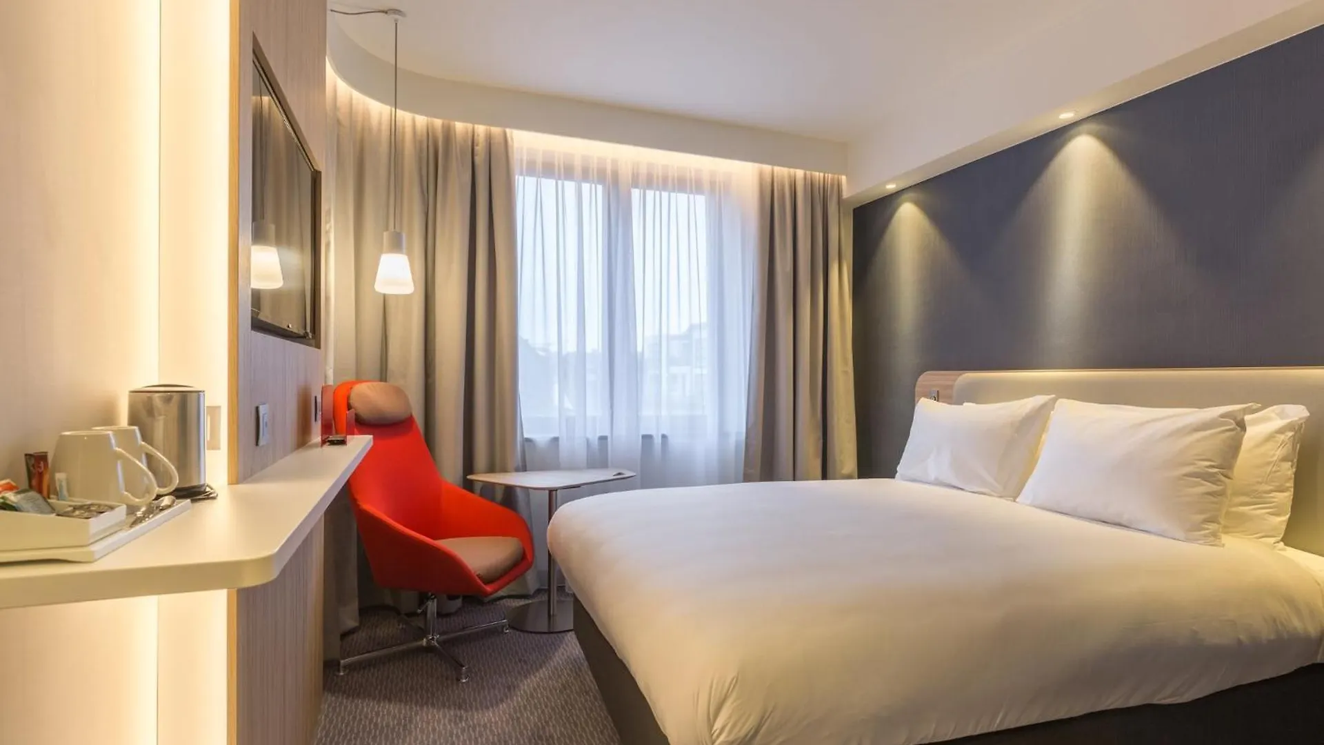Holiday Inn Express Brussels-Grand-Place By Ihg 3*, Bruselas